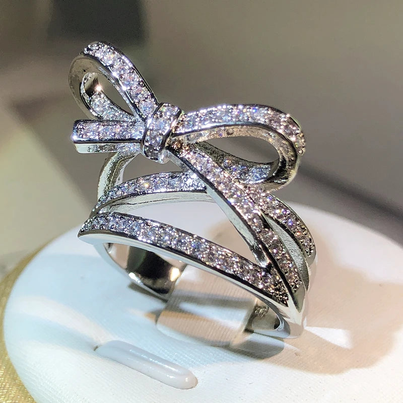 925 Sterling Silver Classic Rope Knot Bow Cubic Zirconia Ring Fine High-end Jewelry Wedding Bridal Ring Moissanite Ring