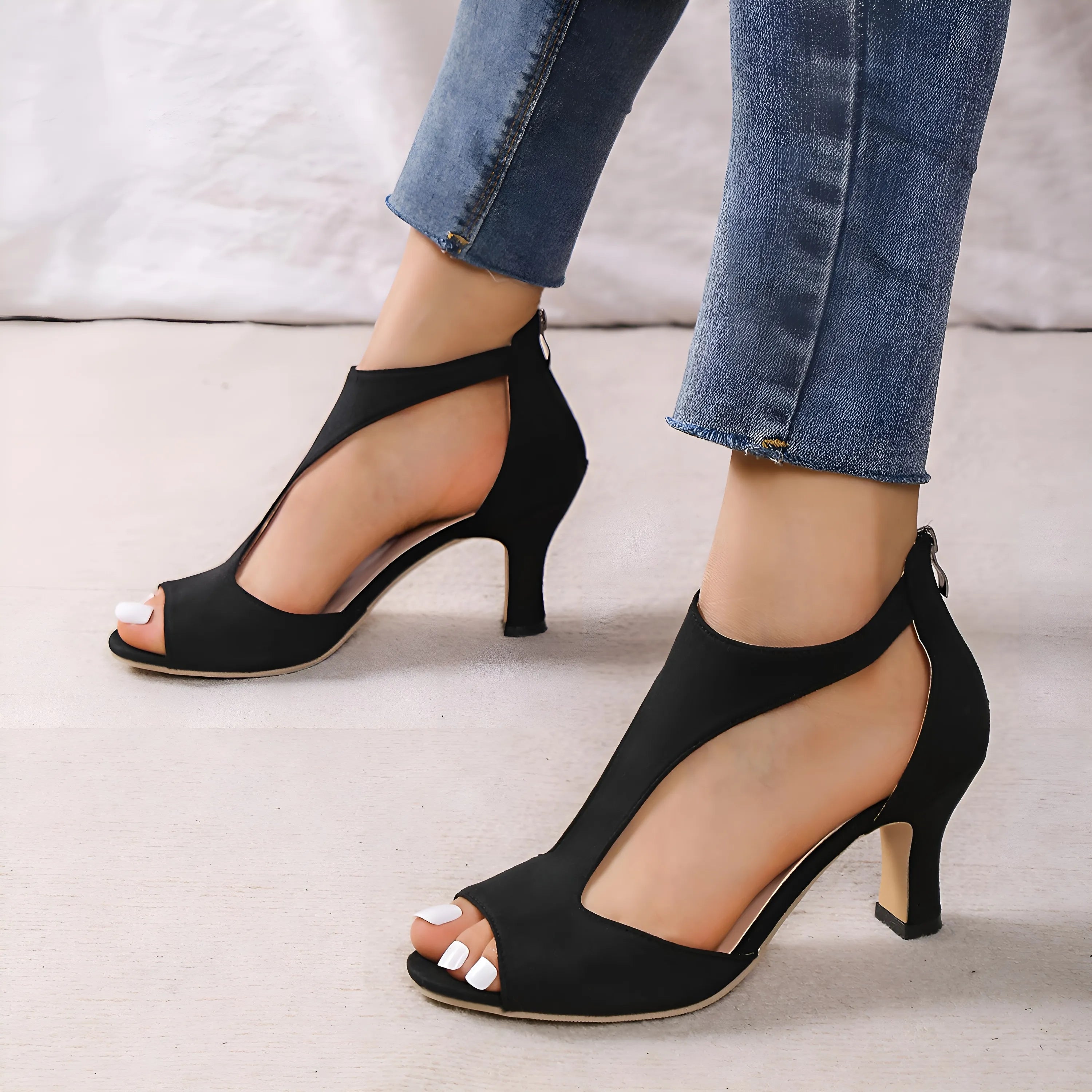 Back Zipper Bag Heel Peep-toe Shoe Women's Summer Side Air Thin Heel Roman Sandals