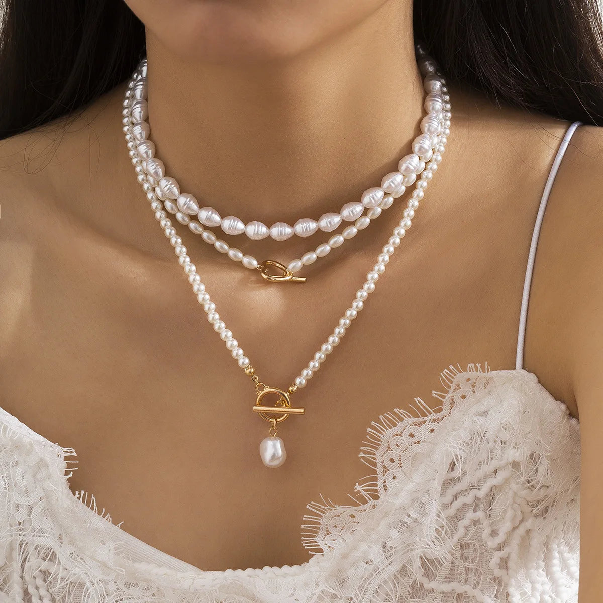 Women Baroque Pearl Heart OT Buckle Pendant Necklace for Women Wedding Bridal Bead Chain Neck Jewelry