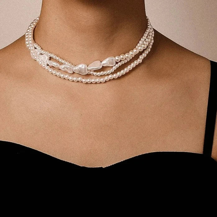 Multi-Layer Pearl Necklace for Woman Elegant Chokers Retro Neck Chain Imitation Pearls Heart Necklace Wedding Party Lady Jewelry