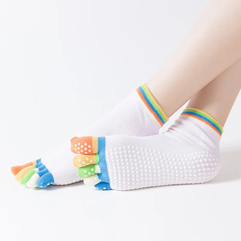 1 Pair Women Yoga Socks Colorful Anti Slip Silicone Gym Pilates Ballet Fitness Sport Socks Cotton 5 Finger Protector Quick-Dry