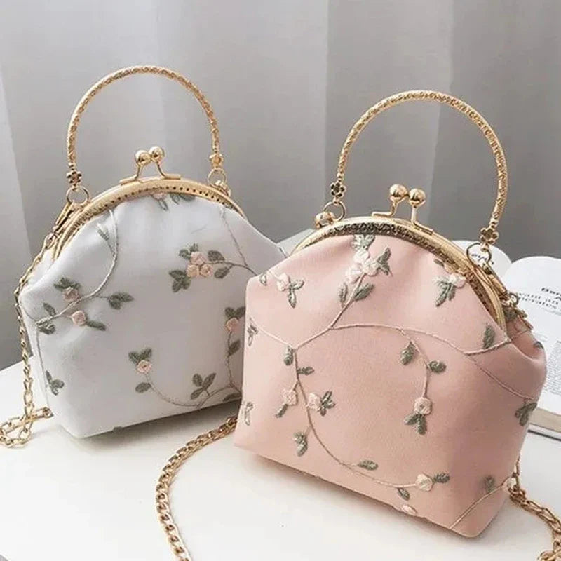 Vintage Embroidery Lace Flowers Shell Lock Purses for Women Wedding Bag Small Chain Women Shoulder Crossbody Bag Fringe Bags-Dollar Bargains Online Shopping Australia