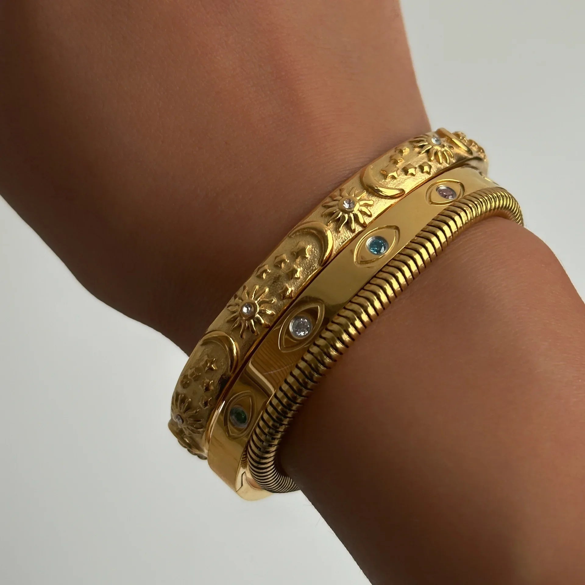 Fashion Women Trend Carving The All-Seeing Eye Bracelets Gold Color Width 5MM Stainless Steel Chain Bangles For Women Jewelry