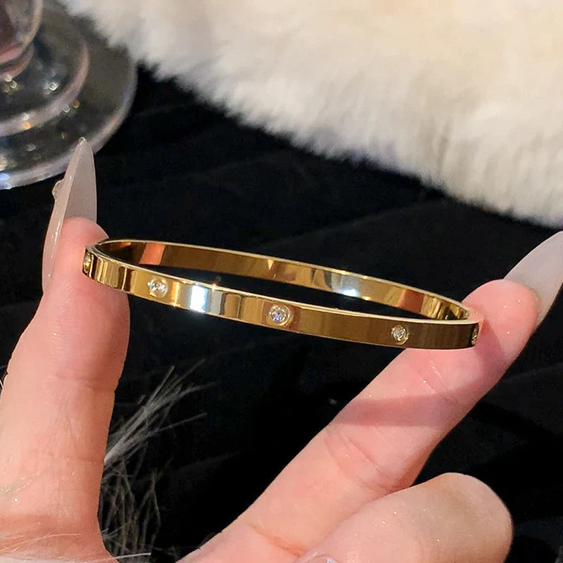 Golden Titanium Steel Non-Fade Bracelet Female Plain Ring Zircon Bracelet Light Luxury Niche Bracelet-Dollar Bargains Online Shopping Australia