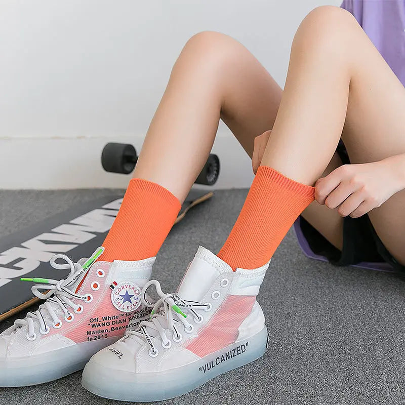 Women Crew Socks Korean Fashion Retro Style Casual Street Sports Harajuku Solid Color