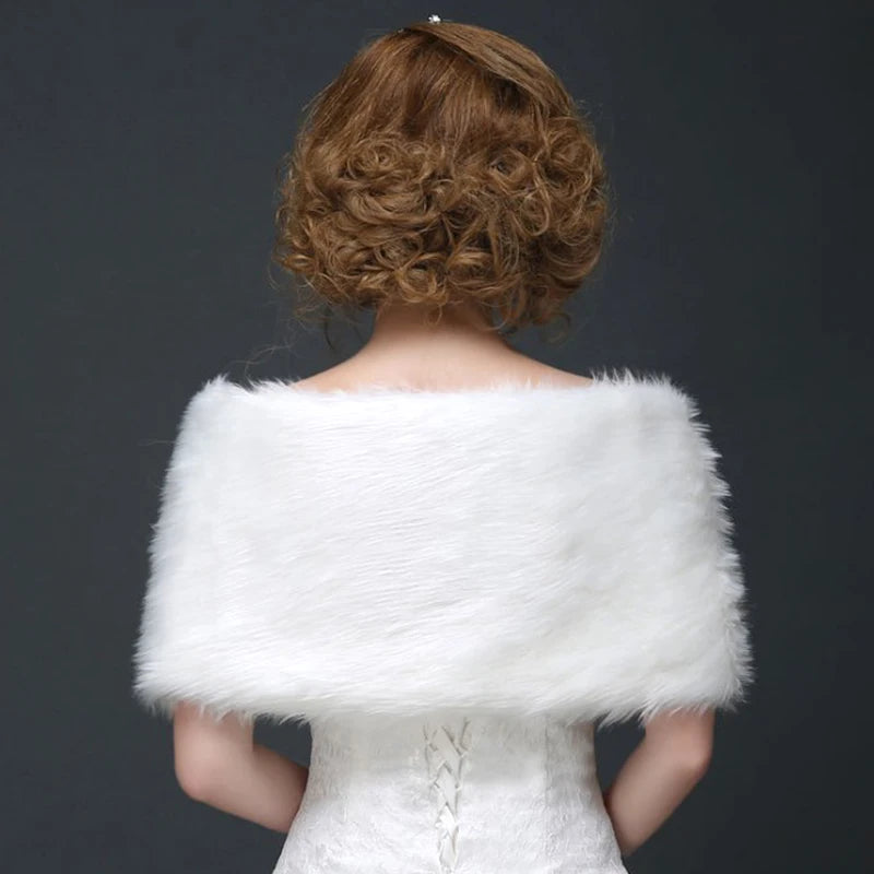 Women Bridal Wedding Cloak White Faux Fur Shawl Wrap Winter Warm Evening Party Dress Wraps Shrug Bride Jacket Coat Accessories