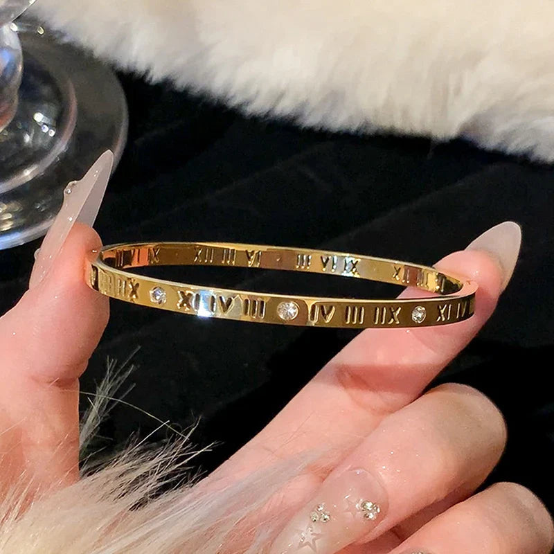 Golden Titanium Steel Non-Fade Bracelet Female Plain Ring Zircon Bracelet Light Luxury Niche Bracelet-Dollar Bargains Online Shopping Australia