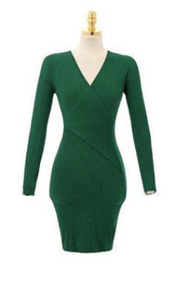 V-neck winter package hip cultivate one's morality knitted dress