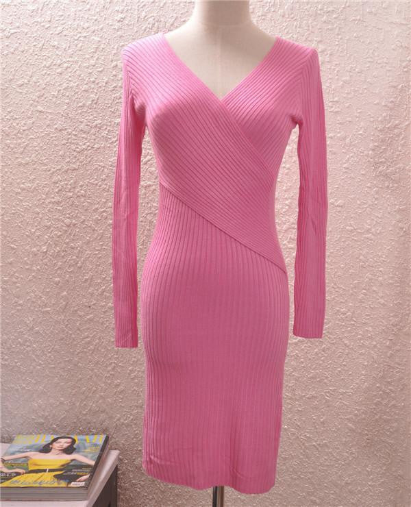 V-neck winter package hip cultivate one's morality knitted dress