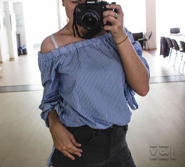 Women Blouses Elegant Bow Off Shoulder Female White Blouse Shirts Women Tops Striped Cardigan