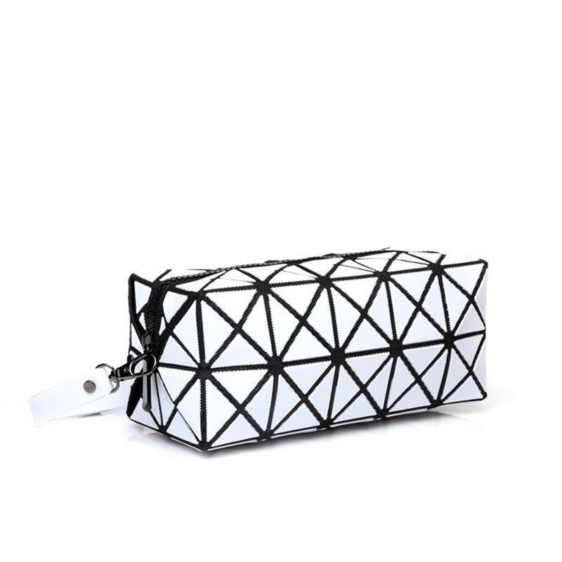 Online discount shop Australia - Laser Hologram MakeUp Bag Clutches Women Luxury Designer Famous Brands Ladies Silver Girls Cosmetic Case MakeUp Purses