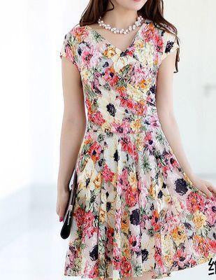women pleated V-Neck dress waist show thin sand Maxi printed Dresses