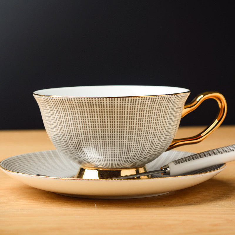 Noble Luxury Bone Coffee Cup And Saucer Spoon Set Ceramic Mug 200ml Advanced Porcelain Tea Cup Tray For Gift Cafe Party