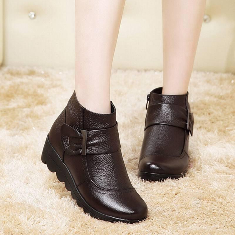 Snow boots shoes women genuine leather large yard boots women boots warm plush shoes Big Size 35-41