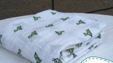 120x120cm Muslin Baby Swaddling Blanket born Infant 100% Cotton Swaddle Towel Random Delivery-Dollar Bargains Online Shopping Australia