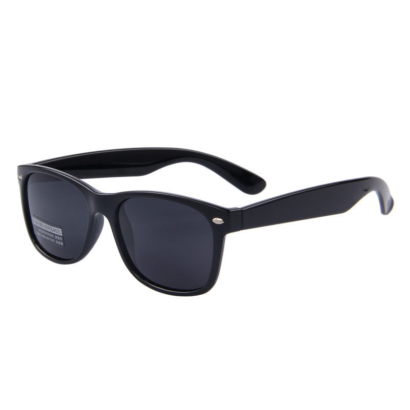 Men Polarized Sunglasses Classic Men Retro Rivet Shades Designer Sun g