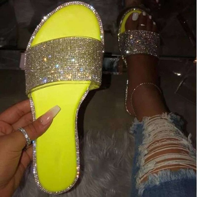 Glitter Slippers Women Summer Sandals Fashion Bling Female Candy Color Flip Flops Beach Diamond Flat Shoes Outdoor Sandals