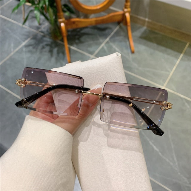 Square Frameless Clip Shades For Women Wholesale Retro Vintage Designer Fashion Sunglasses For Women And Man Alloy Golden Car