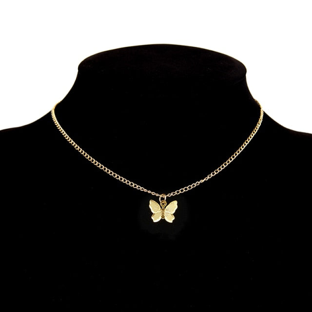 Vintage Multilayer Pendant Butterfly Necklace for Women Butterflies Moon Star Charm Choker Necklaces Bohemian Beach Jewelry Gift