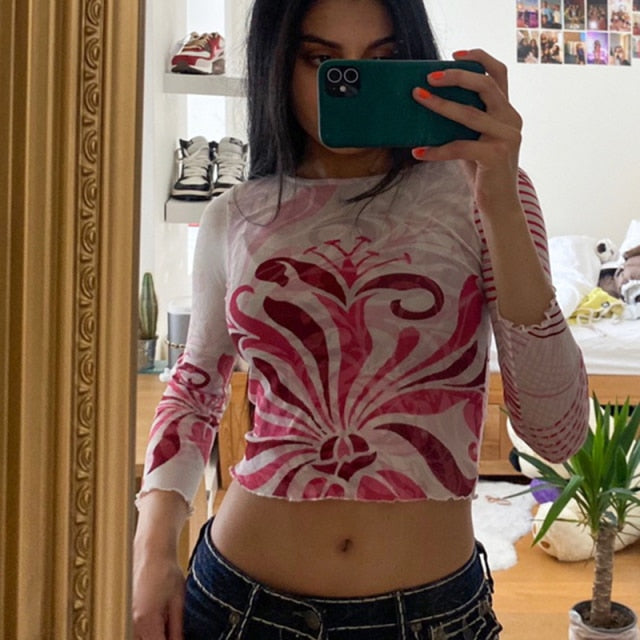 E-girl Graphic Print T-shirt 2000s Retro Y2K Fairy Grunge Autumn Spring Crop Top Women Tee Shirt Female Harajuku Streetwear