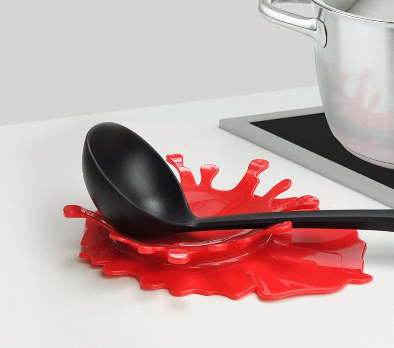 4 Colors Splattering Blood Stand Spoon Holder Stove Organizer Soup Spoon Rests Kitchen Storage Accessories